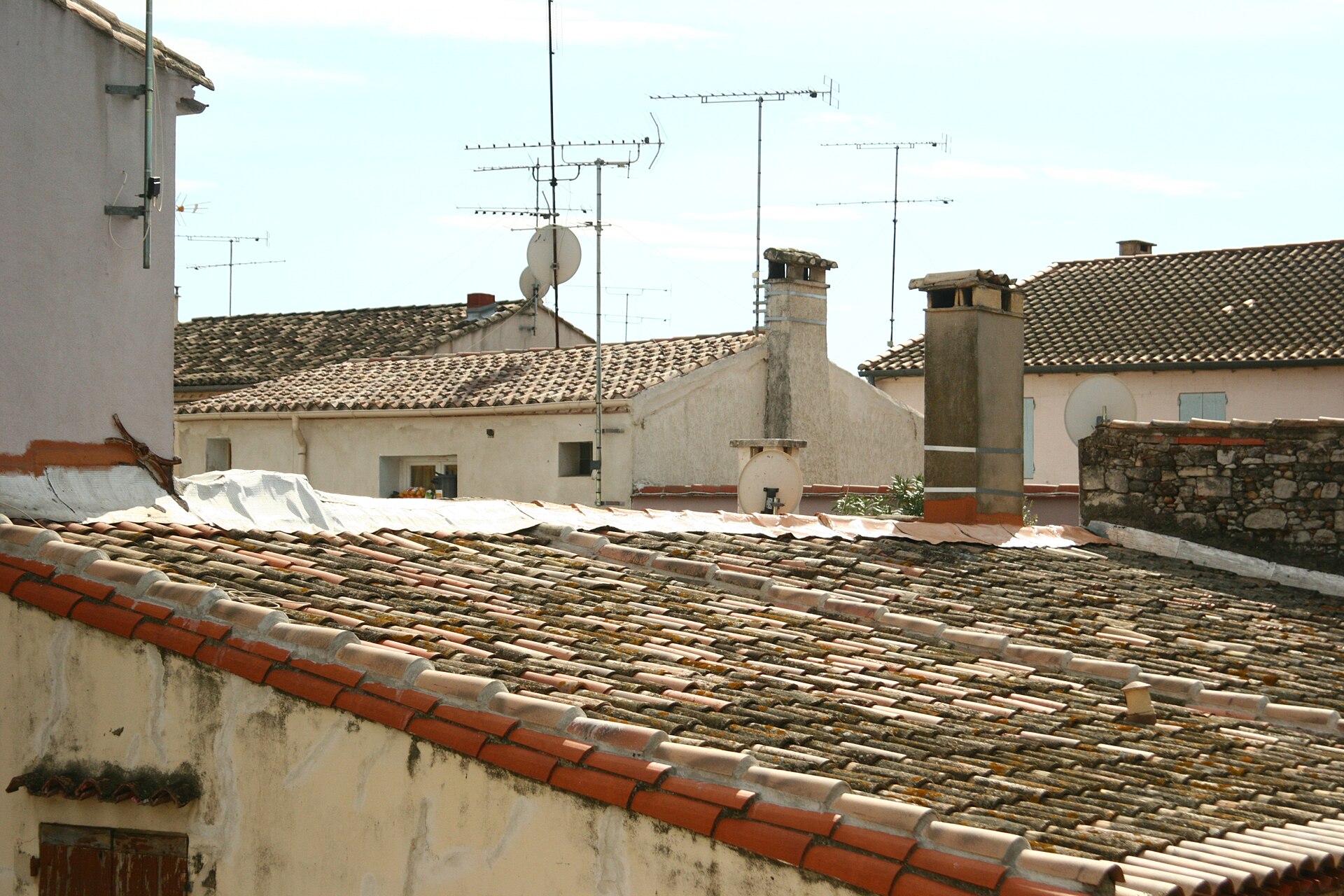 Toiture en tuiles terre cuite à Aigues-Mortes